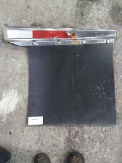 Peterbilt 379 Right Mud Flap Hanger