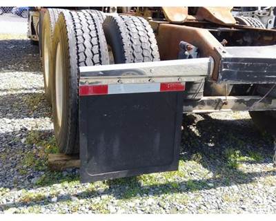 Peterbilt 387 Mud Flap Hanger