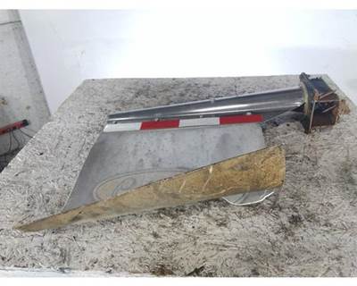 Peterbilt 389 Left Mud Flap Hanger