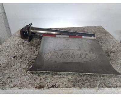 Peterbilt 389 Right Mud Flap Hanger