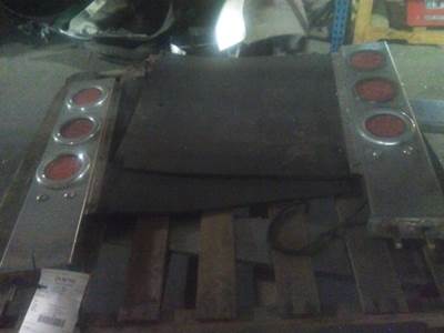 Peterbilt 579 Mud Flap Hanger