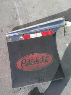 Peterbilt 579 Left Mud Flap Hanger