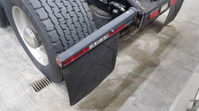 Peterbilt 579 Left Mud Flap Hanger