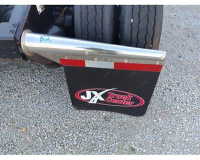 Peterbilt 579 Right Mud Flap Hanger