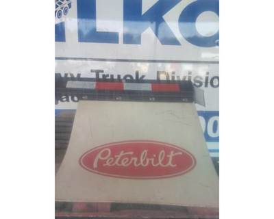 Peterbilt 579 Right Mud Flap Hanger