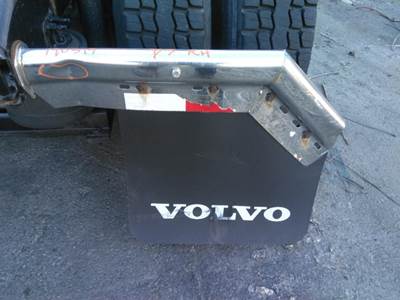 Volvo VNL Right Mud Flap Hanger