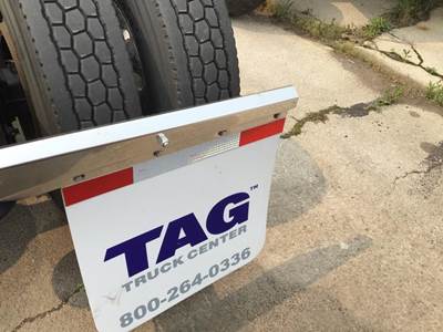 Freightliner Cascadia 125 Right Mud Flap