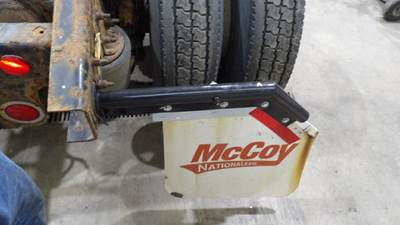 Freightliner Cascadia 125 Right Mud Flap