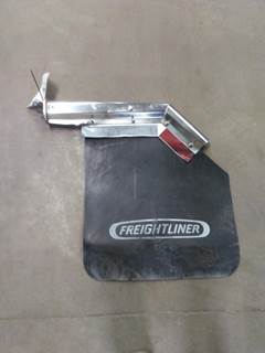 Freightliner Cascadia 126 Right Mud Flap