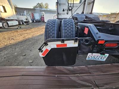 Volvo VNL Left Mud Flap