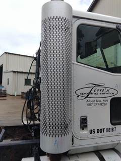 International 9200i Right Muffler Shield