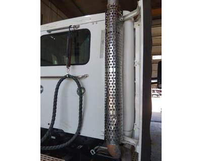 Kenworth T680 Muffler Shield