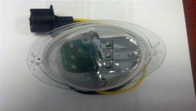 Freightliner Cascadia Parking Lamp / Turn Signal