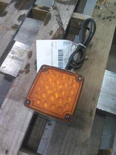 Freightliner FLD132 Classic XL Left Parking Lamp / Turn Signal
