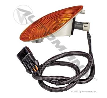 International 4300 Left Parking Lamp / Turn Signal