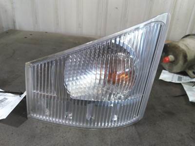 Isuzu NRR Left Parking Lamp / Turn Signal