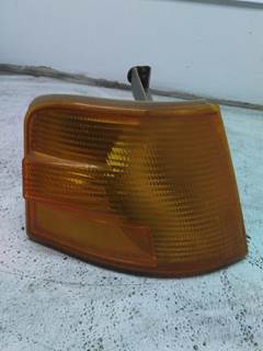 Volvo VNM Left Parking Lamp / Turn Signal