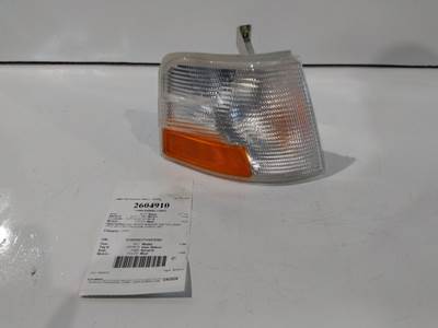 Volvo VNM Right Parking Lamp / Turn Signal