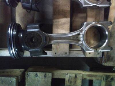 Cummins QSX15 Piston / Rod
