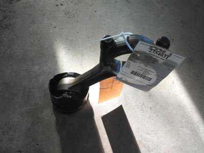 Detroit DD15 Piston / Rod