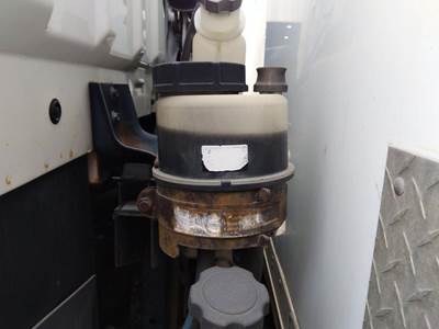 Chevrolet T6500 Power Steering Reservoir