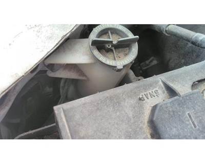 Ford F-550 Left Power Steering Reservoir for a Ford F550SD (SUPER DUTY)