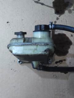 Freightliner Cascadia 113 Power Steering Reservoir