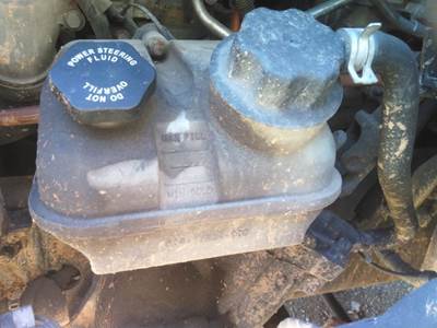 Freightliner Cascadia 113 Left Power Steering Reservoir for a Freightliner CASCADIA 113 2018UP