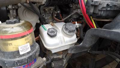 Freightliner Cascadia 113 Power Steering Reservoir