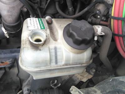 Freightliner Cascadia 113 Left Power Steering Reservoir