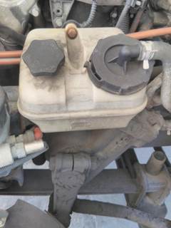 Freightliner Cascadia 113 Left Power Steering Reservoir