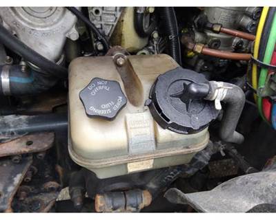 Freightliner Cascadia 113 Left Power Steering Reservoir