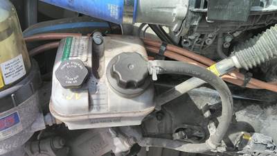 Freightliner Cascadia 116 Power Steering Reservoir