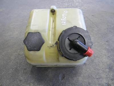Freightliner Cascadia 125 Power Steering Reservoir