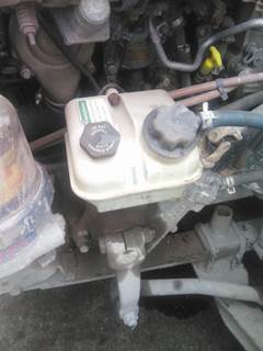 Freightliner Cascadia 125 Power Steering Reservoir