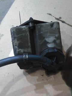 Freightliner Cascadia 125 Power Steering Reservoir