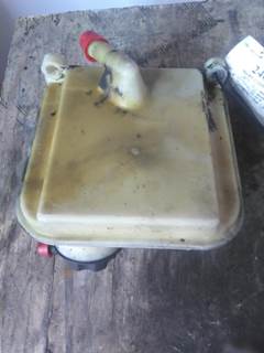 Freightliner Cascadia 125 Power Steering Reservoir