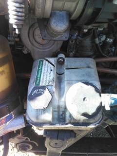 Freightliner Cascadia 125 Power Steering Reservoir