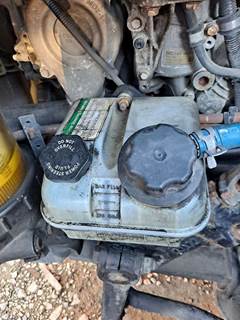 Freightliner Cascadia 125 Power Steering Reservoir
