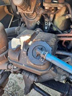 Freightliner Cascadia 125 Power Steering Reservoir