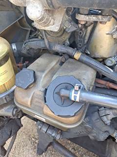 Freightliner Cascadia 125 Power Steering Reservoir