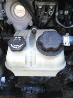 Freightliner Cascadia 125 Power Steering Reservoir for a Freightliner CASCADIA 125 2018UP