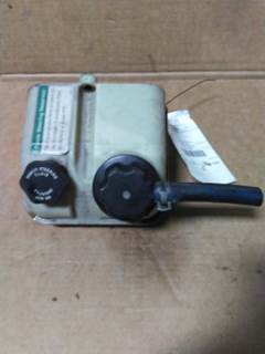 Freightliner Cascadia 125 Power Steering Reservoir for a Freightliner CASCADIA 125 2018UP