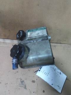 Freightliner Cascadia 125 Left Power Steering Reservoir