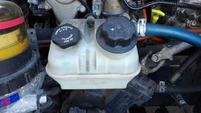 Freightliner Cascadia 125 Power Steering Reservoir