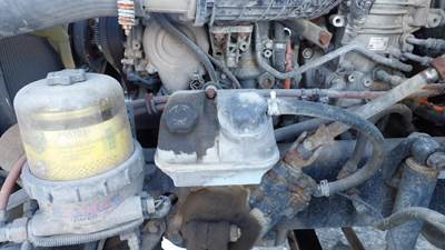 Freightliner Cascadia 125 Power Steering Reservoir