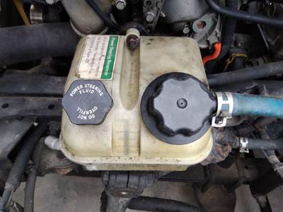 Freightliner Cascadia 125 Left Power Steering Reservoir