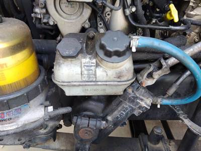 Freightliner Cascadia 125 Power Steering Reservoir