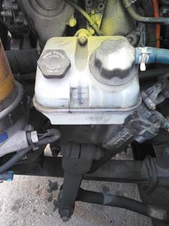 Freightliner Cascadia 125 Power Steering Reservoir