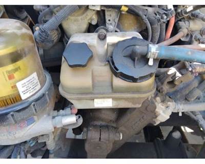 Freightliner Cascadia 125 Left Power Steering Reservoir